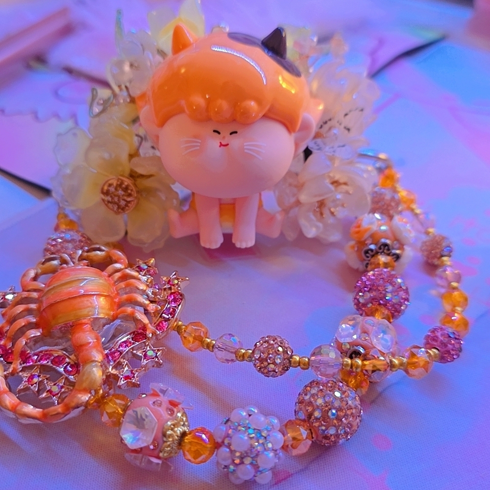 Cute Orange  Lilly Cat Figurine Phone Clip